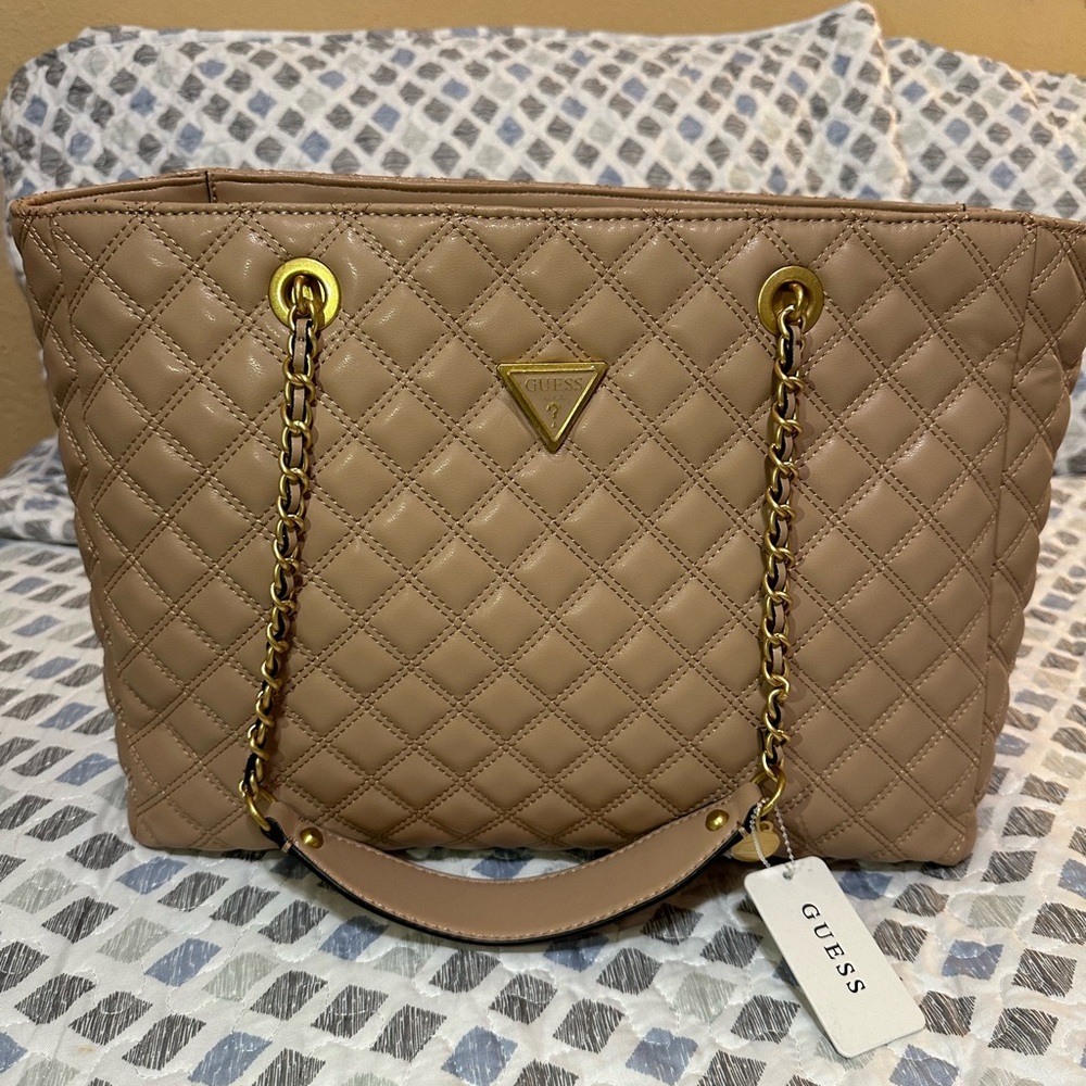 GUESS Tote bag NEW